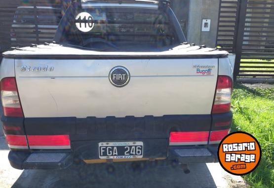 Utilitarios - Fiat Strada adventure 2006 GNC 266000Km - En Venta