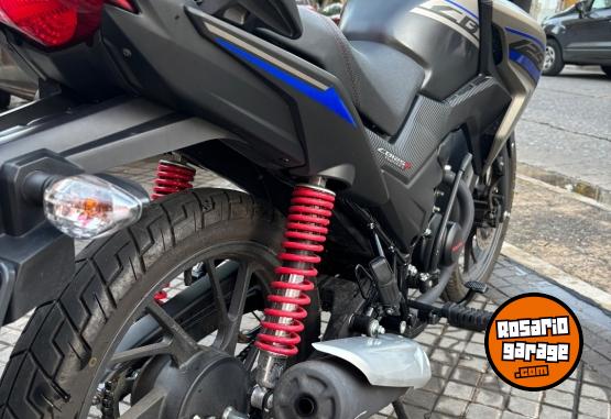 Motos - Honda Cb 125dlx 2023 Nafta 7400Km - En Venta