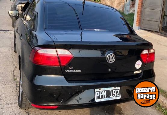 Autos - Volkswagen Voyage 2016 GNC 356000Km - En Venta
