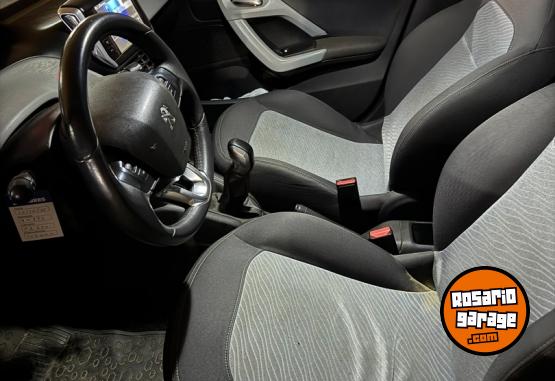Autos - Peugeot 208 Allure Touchscreen 2013 Nafta 95100Km - En Venta