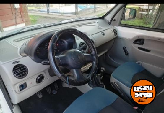 Utilitarios - Renault Kangoo 2011 GNC 159000Km - En Venta