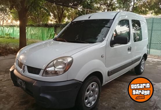 Utilitarios - Renault Kangoo 2011 GNC 159000Km - En Venta