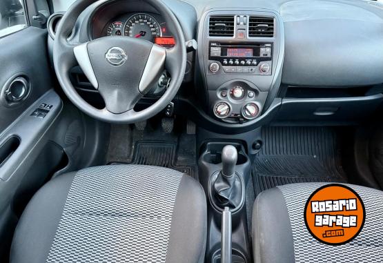 Autos - Nissan March 1.6 Pure Drive 2017 Nafta 80000Km - En Venta