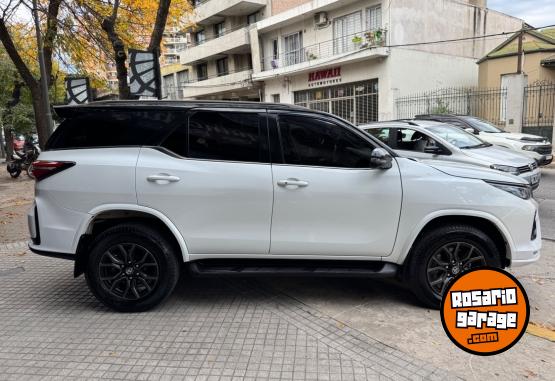 Camionetas - Toyota SW4 GR 2.8 tdi 2024 Diesel 81000Km - En Venta