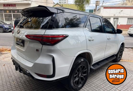 Camionetas - Toyota SW4 GR 2.8 tdi 2024 Diesel 81000Km - En Venta