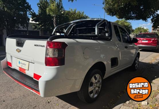 Camionetas - Chevrolet MONTANA 2015 GNC 70000Km - En Venta