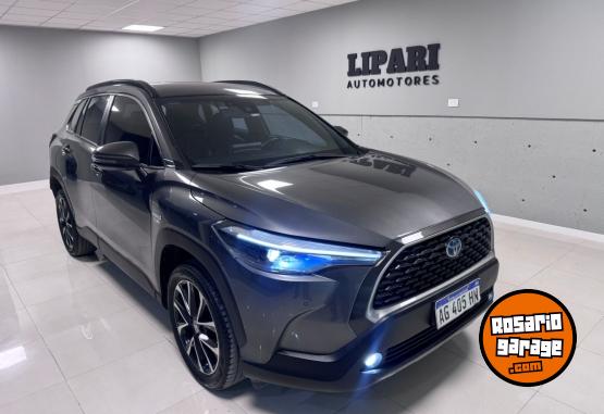 Autos - Toyota COROLLA CROSS SEG HYBRIDA 2024 Electrico / Hibrido 65000Km - En Venta