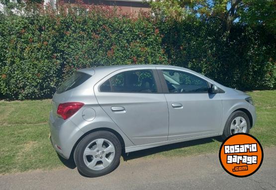 Autos - Chevrolet Onix LT 2018 Nafta 64000Km - En Venta