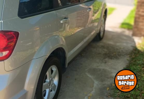 Camionetas - Dodge Journey 2012 Nafta 157000Km - En Venta