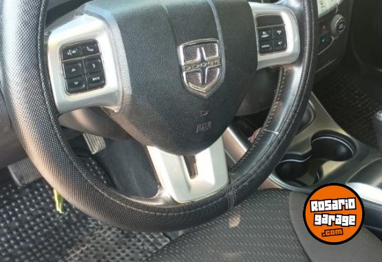 Camionetas - Dodge Journey 2012 Nafta 157000Km - En Venta