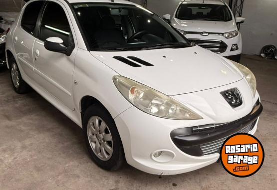 Autos - Peugeot 207 2010 Diesel 150231Km - En Venta