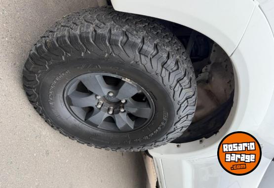 Camionetas - Toyota Hilux 2010 Diesel 207000Km - En Venta