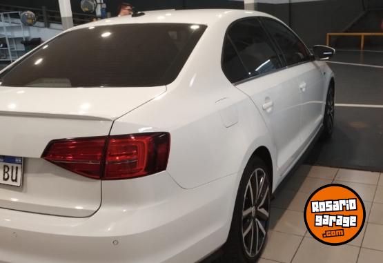 Autos - Volkswagen VENTO GLI 2.0 2018 Nafta 94000Km - En Venta