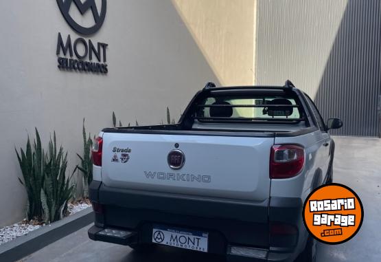 Utilitarios - Fiat strada working 2018 Nafta 140000Km - En Venta