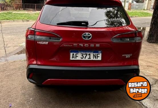 Autos - Toyota COROLLA CROSS XEI CVT HYB 2022 Electrico / Hibrido  - En Venta