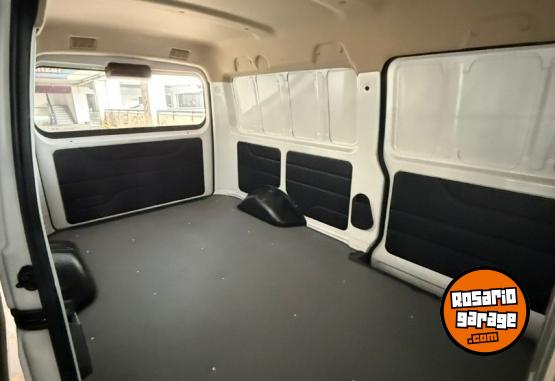 Utilitarios - DFSK C35 2026 Nafta 0Km - En Venta