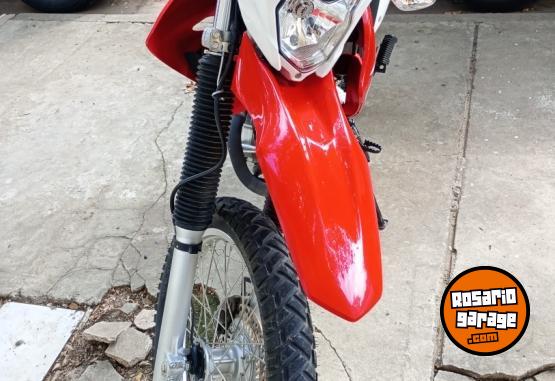 Motos - Honda Xr250 2023 Nafta 2300Km - En Venta