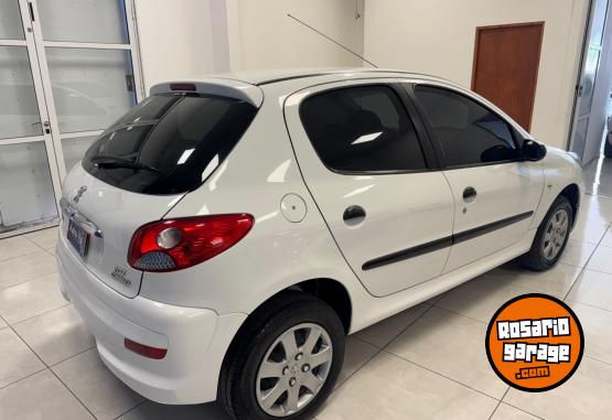 Autos - Peugeot 207 XR 1.4 2012 Nafta 121000Km - En Venta