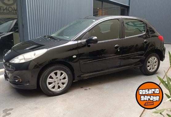Autos - Peugeot 207 compac xs 2011 Nafta 99000Km - En Venta