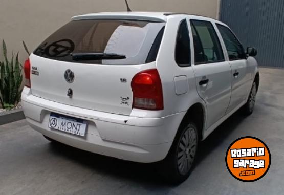 Autos - Volkswagen gol power 1.6 2010 GNC  - En Venta