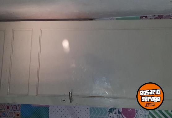 Otros - Puerta antigua de cedro con marco - En Venta