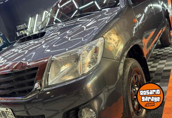 Camionetas - Toyota HILUX 2.5 DX PACK 4X2 2015 Diesel 234000Km - En Venta