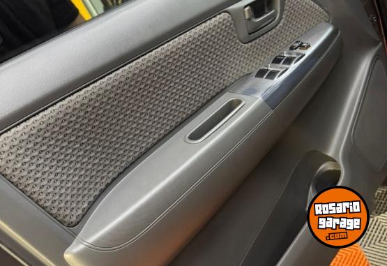 Camionetas - Toyota HILUX 2.5 DX PACK 4X2 2015 Diesel 234000Km - En Venta