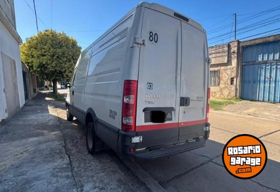 Utilitarios - Iveco DAILY 55C 16 2014 Diesel 280000Km - En Venta