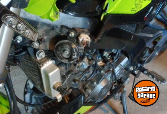 Motos - Benelli 180 s 2022 Nafta 16500Km - En Venta