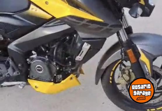 Motos - Bajaj Roses 200 2020 Nafta 9000Km - En Venta