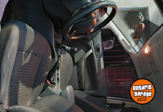 Camionetas - Ford Ranger XLS 2015 Diesel 245000Km - En Venta