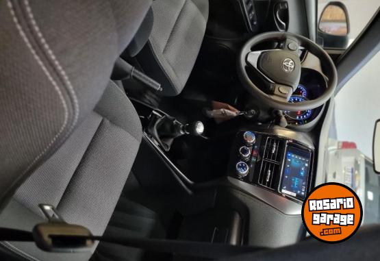 Autos - Toyota YARIS XS CVT 1.5L 5P 2026 2026 Nafta 0Km - En Venta