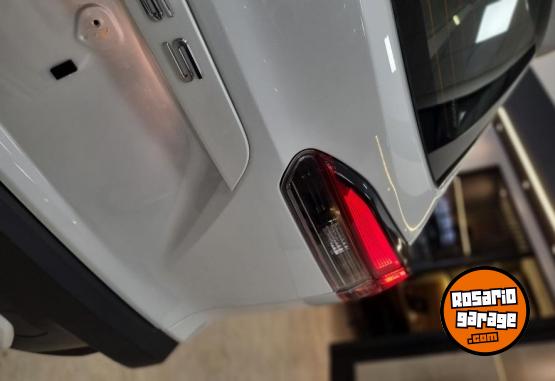 Autos - Toyota COROLLA CROSS XLI CVT 2026 Nafta 0Km - En Venta