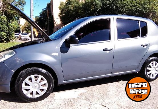 Autos - Renault Sandero 1.6 8v - pack 2010 Nafta 243000Km - En Venta