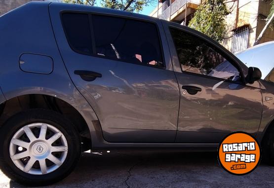 Autos - Renault Sandero 1.6 8v - pack 2010 Nafta 243000Km - En Venta