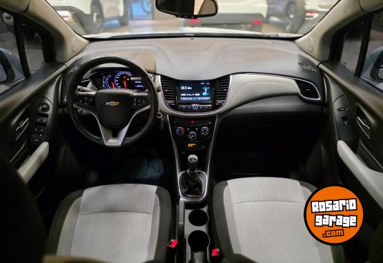 Autos - Chevrolet TRACKER FWD LTZ 1.8 C/GNC 2018 GNC 110000Km - En Venta