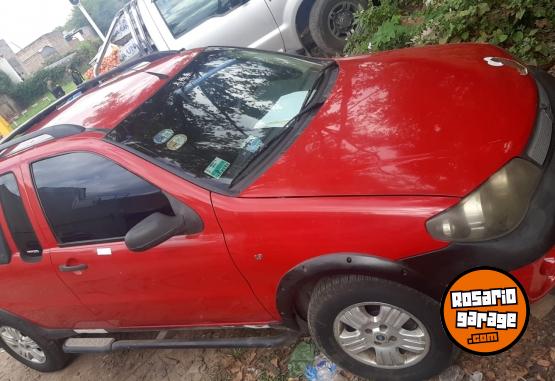 Camionetas - Fiat Strada adventure 2005 GNC 275054Km - En Venta