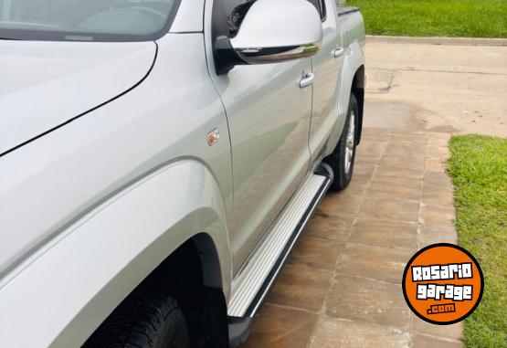 Camionetas - Volkswagen Amarok Higline 2016 Diesel 132000Km - En Venta