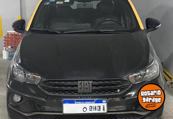 Autos - Fiat Cronos Drive 2023 GNC 87000Km - En Venta