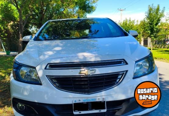 Autos - Chevrolet ONIX 1.4 LTZ 2015 Nafta 80000Km - En Venta