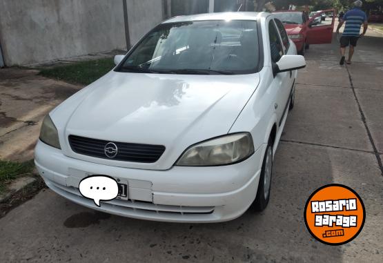 Autos - Chevrolet Astra 2001 GNC 180000Km - En Venta