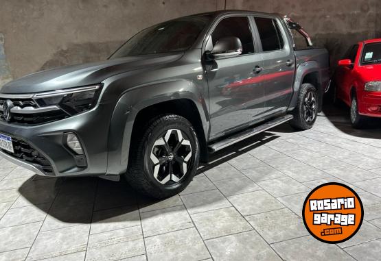 Camionetas - Volkswagen Amarok V6 2025 Diesel 9200Km - En Venta