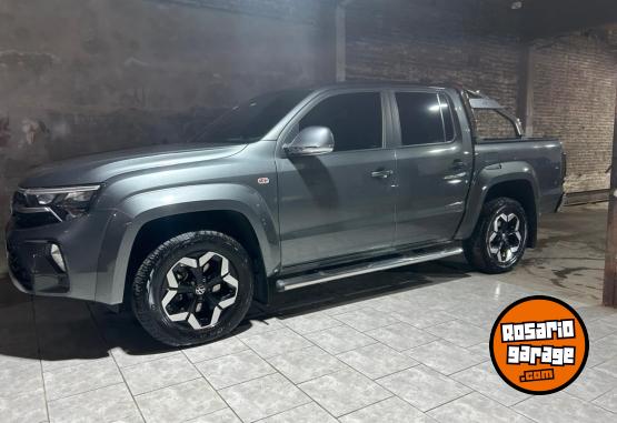 Camionetas - Volkswagen Amarok V6 2025 Diesel 9200Km - En Venta