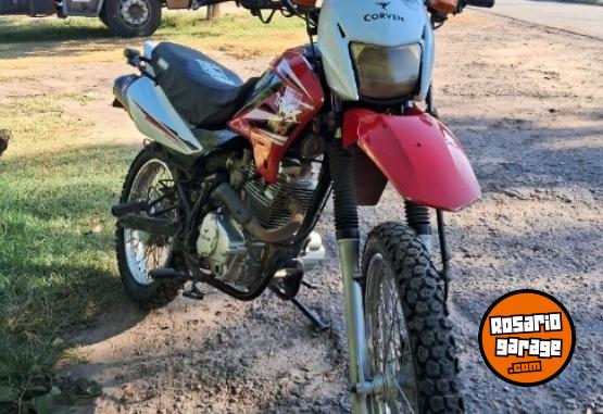 Motos - Corven Triax R2 2023 Nafta 21000Km - En Venta