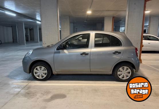 Autos - Nissan MARCH ACTIVE 2015 Nafta 130000Km - En Venta