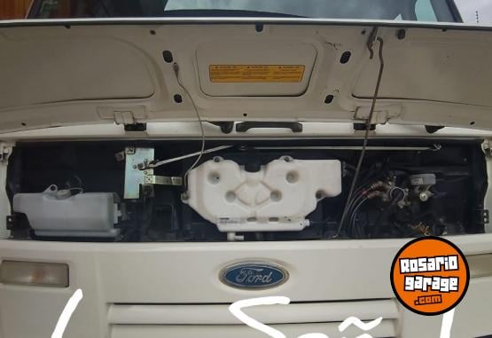 Camiones y Gr�as - Ford cargo 1517 - En Venta
