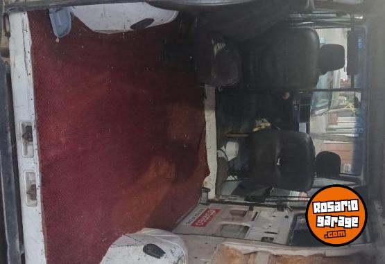 Utilitarios - Renault Trafic 1995 Diesel 111111Km - En Venta