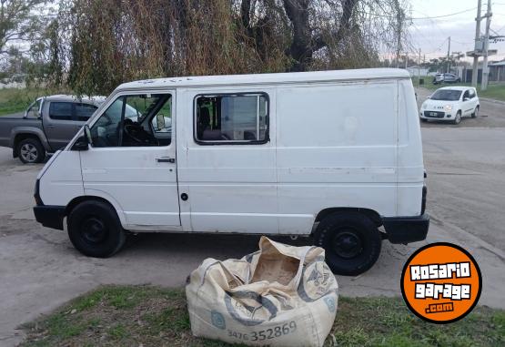 Utilitarios - Renault Trafic 1995 Diesel 111111Km - En Venta