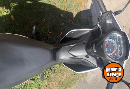 Motos - Honda Wave 2024 Nafta 3700Km - En Venta