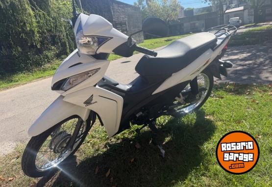 Motos - Honda Wave 2024 Nafta 3700Km - En Venta